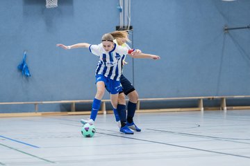 Bild 333 - C-Juniorinnen Loewinnen Cup